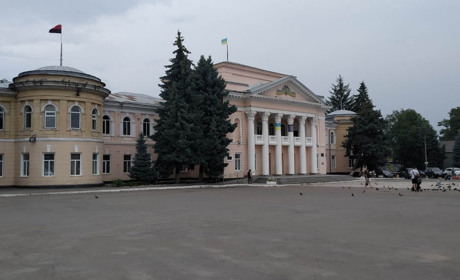 Мистецькі заклади Первомайська набирають учнів на майбутній навчальний рік
