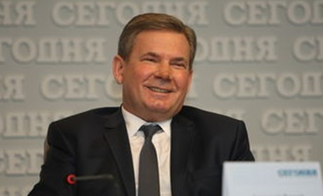 Голова Бердянської ВГА Олексій Бакай заблокував рахунки Бердянської міської ради