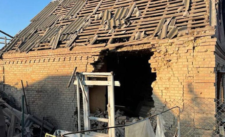 Ворожий обстріл Дніпропетровщини: 50 будинків - пошкоджено, поранена 44-річна жінка