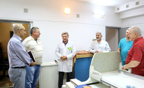 Лозівські медики отримали від благодійників цифровий рентгенапарат