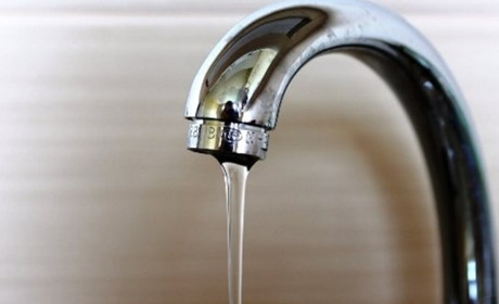 У Добропіллі скоротять подачу води. Містянам рекомендують зробити запас