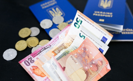 Житло та одяг. Як отримати допомогу українцям в Ізраїлі