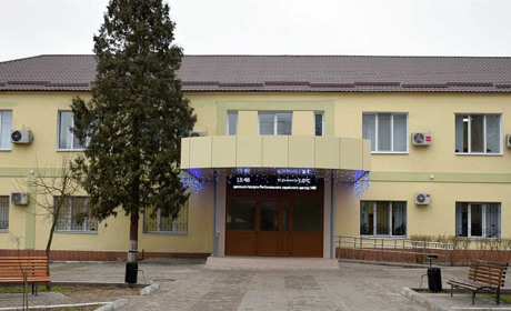 Переселенцям з Кремінної надсилають гумдопомогу поштою. Як отримати