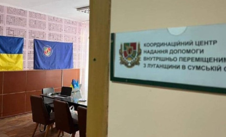 Для переселенців з Луганщини відкрилося два гуманітарних хаби. В яких регіонах