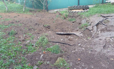 Понад сотня вибухів: зранку 15 серпня росія обстріляла Новгород-Сіверську громаду
