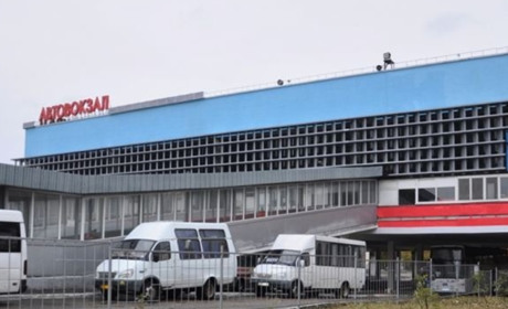 З окупованого Луганська пустили автобуси у Сватове і Старобільськ. Який розклад і вартість проїзду