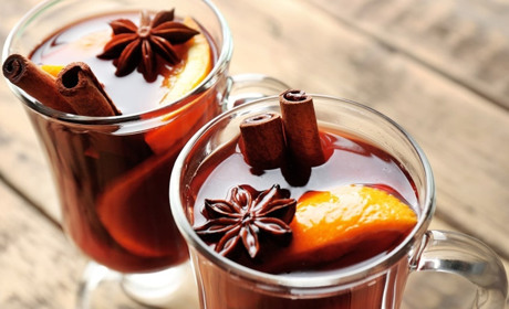 Який спирт підходить для приготування домашніх лікерів та наливок