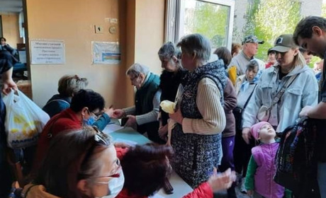 Де отримати гуманітарну допомогу у Жовтих Водах?