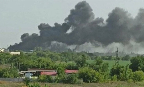 У Новій Каховці горить база окупантів