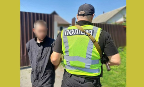 Вкрав алкоголь та втік: грабіж на автозаправці в Леонівці, що на Кагарличчині