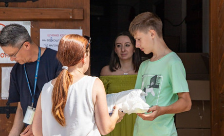 Мешканці Южного мають можливість безкоштовно отримати гігієнічні набори