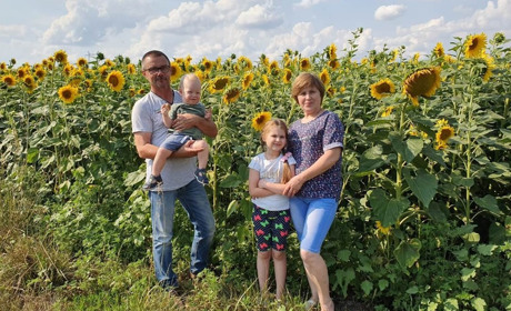 Зателефонували та детально описали, що зроблять з родиною. Як рятувалися сватівські активісти