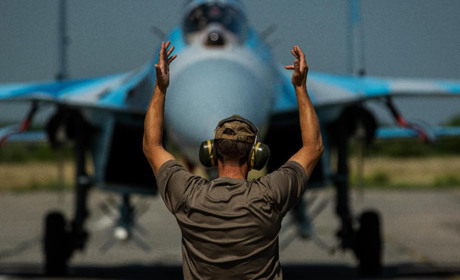 Деталі про удари по військовому аеродрому в Миргороді