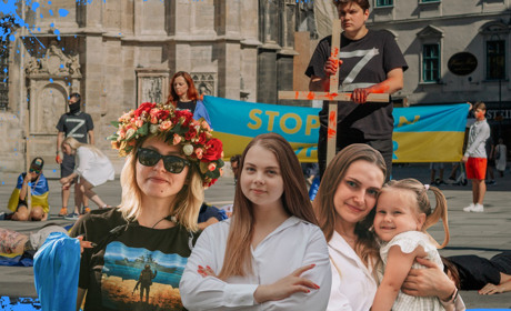 Ми не народжені для війни. Як живуть і об'єднуються заради допомоги українці в Австрії