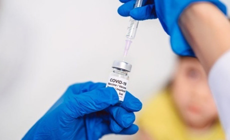 Дві вакцини від COVID-19 змінили назву, якою щеплювали жителів Гадяччини