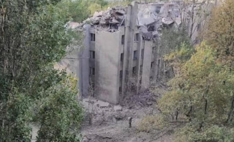 В окупованій Кадіївці "прилетіло" на базу російських загарбників. Скільки "двохсотих"
