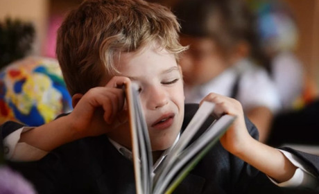 У Сватовому школярів будуть вчити історії Росії. Скільки завезли "правильних" підручників