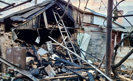 Нічні обстріли Нікопольського району: без жертв, але є руйнування в громадах