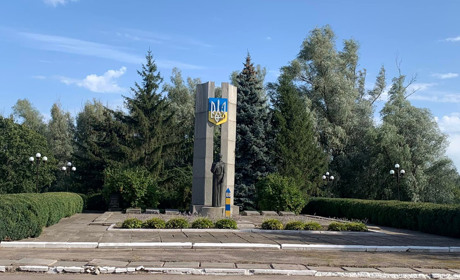 У Кропивні відкрили Меморіал Незалежності