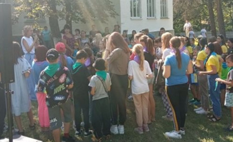 Спортивні заходи для дітей та підготовка до школи: сім'я з Торецька про життя на Черкащині