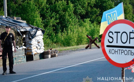 Гранатомети, кулемети та тротилові шашки: на Полтавщині у місцевих вилучили зброю
