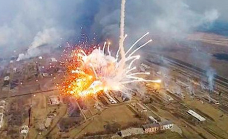 "Демілітаризація" військових рф на Херсонщині: ЗСУ знищили ще 5 складів з боєприпасами