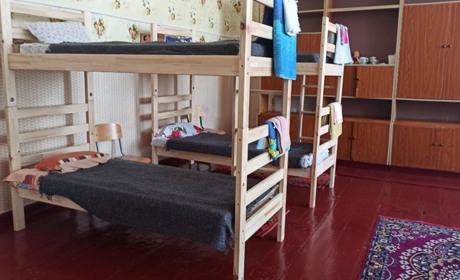 Переселенців з Херсонщини готові прихистити у Кривому розі та годувати тричі на день