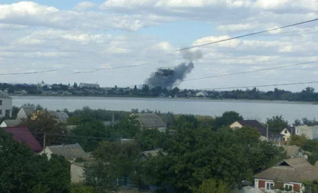 У Голій Пристані артилеристи знищили склад зі зброєю рф, а зенітники збили ворожого штурмовика