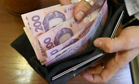 Із жовтня збільшать компенсації тим, в кого проживають переселенці