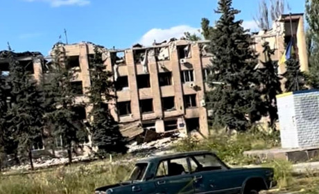 Наслідки окупації та бойових дій: херсонський депутат опублікував фото зі звільненого Високопілля