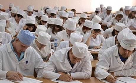 Студенти, які вступили за «новою російською освітою» в Генічеську, не отримають обіцяної стипендії