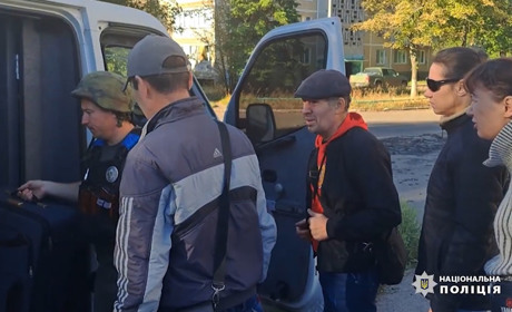 “Снаряд вдарив у місце, де хвилину назад були люди” - Як поліційні врятували життя 4 вугледарців