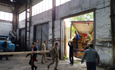 Торецька громада отримала будматеріали на відновлення критичної інфраструктури