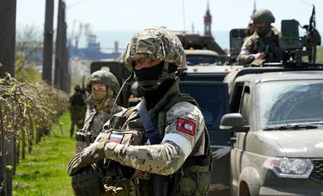 Історії бранців у Бердянську: “Б'ють палицею, б'ють ніжкою від стулу, “відключаєшся” – б'ють струмом