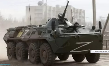 Росгвардійці роз'їздилися містом на БТРах