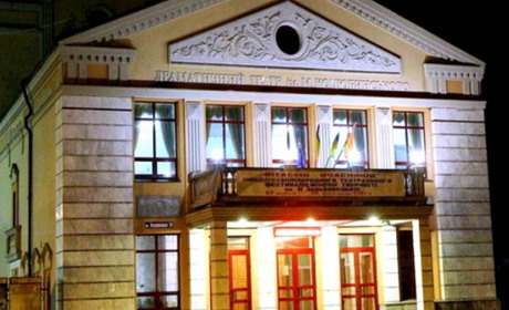 Ніжинський театр запрошує на прем'єру нової вистави