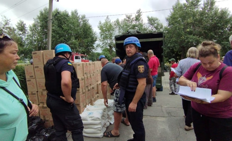 Снаряди лягали у ста метрах: рятувальники про евакуацію «дорогою життя Лисичанськ-Бахмут»