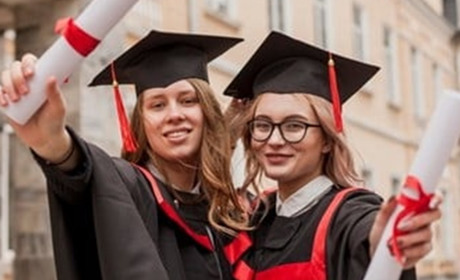 У чому переваги навчання у Польщі для українців?