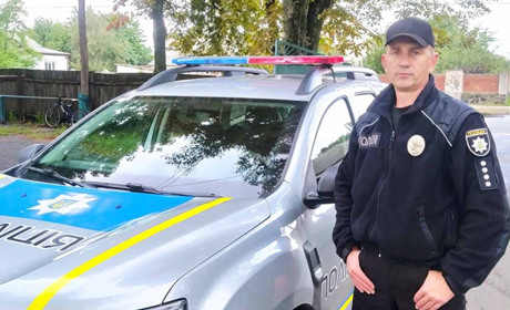 У Благодатному почав працювати поліцейський офіцер громади