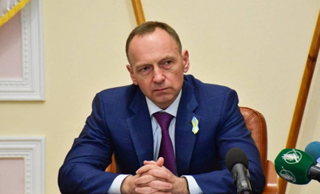 В міськраді відреагували на вручений Атрошенку адмінпротокол та назвали це політичним тиском