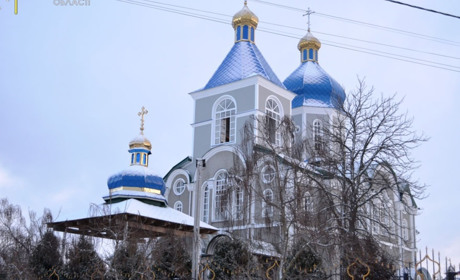 Неповнолітнього зловмисника позбавили волі за підпал Свято-Миколаївського храму в Сновську