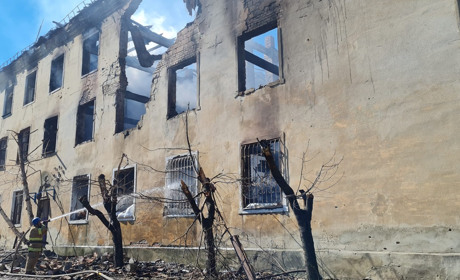 Вночі окупанти обстріляли Курахове. Є поранені
