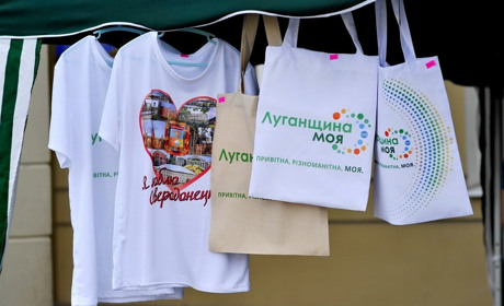 З окупованої Луганщини евакуювалися 80% підприємців. Скільки залишилося працювати на загарбників