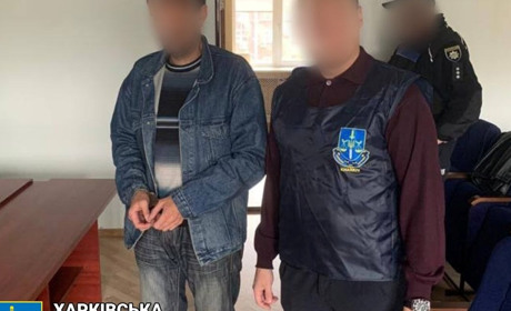 В Ізюмі затримали поліцейського-колаборанта