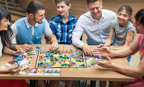 Молодь Южного запрошують пограти в настільні ігри