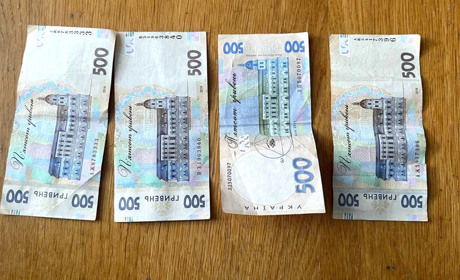 Клондайщик у Сопачеві хотів у поліцейського викупити свою помпу за дві тисячі гривень. Чи вдалось?