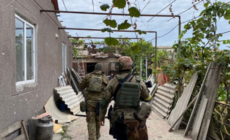 На Херсонщині окупанти викрадають людей, захоплюють підприємства та не припиняють обстріли