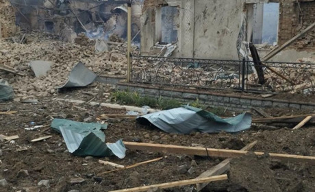 Ранковий обстріл Гуляйполя: зруйнована історична пам’ятка, пошкоджена дорога (фото)