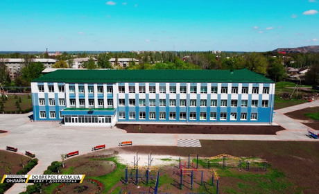 Попри війну: як проходить навчання у Добропіллі