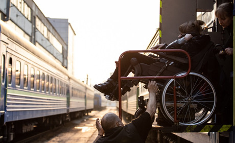 Як евакуювати з ТОТ маломобільну людину: пояснює Мінреінтеграції